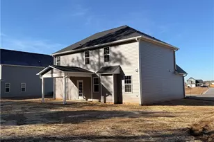 344 Sacksonia St, Raeford, NC 28376 - Photo 25