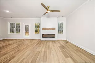 28941 Pinedale Ct, Wagram, NC 28396 - Photo 5