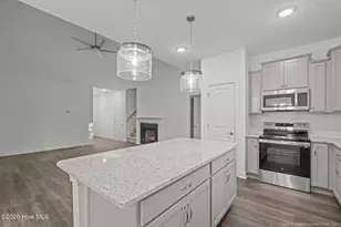 1017 Ivory Ln, West End, NC 27376 - Photo 9