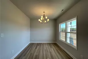 5036 Boxcut Ln, Hope Mills, NC 28348 - Photo 3