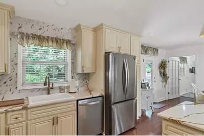 2483 W Carthage Road, Lumberton, NC 28360 - Photo 17