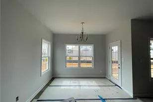 1727 Man-O-War Dr, Hope Mills, NC 28348 - Photo 9