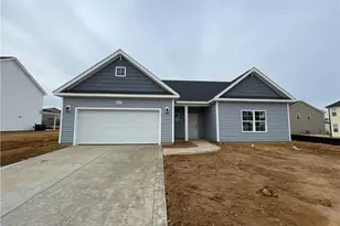 1727 Man-O-War Dr, Hope Mills, NC 28348 - Photo 1