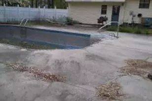 12121 Cameron Way, Maxton, NC 28364 - Photo 17