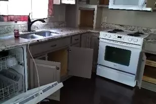 12121 Cameron Way, Maxton, NC 28364 - Photo 27