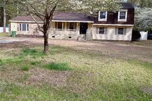 12121 Cameron Way, Maxton, NC 28364 - Photo 11