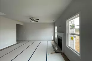 1708 Man-O-War Dr, Hope Mills, NC 28348 - Photo 7