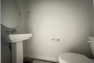 1708 Man-O-War Dr, Hope Mills, NC 28348 - Photo 3