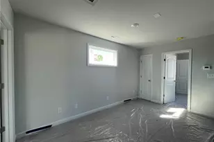 1708 Man-O-War Dr, Hope Mills, NC 28348 - Photo 9