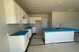 1708 Man-O-War Dr, Hope Mills, NC 28348 - Photo 7