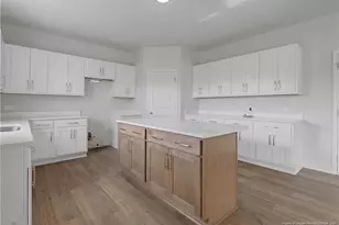 1712 Man-O-War Dr, Hope Mills, NC 28348 - Photo 21