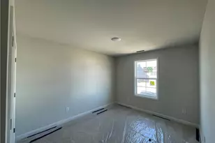 1712 Man-O-War Dr, Hope Mills, NC 28348 - Photo 11