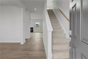 1712 Man-O-War Dr, Hope Mills, NC 28348 - Photo 5