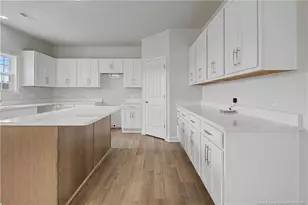 1712 Man-O-War Dr, Hope Mills, NC 28348 - Photo 17