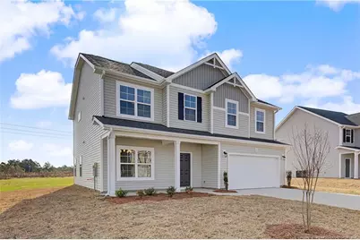 1712 Man O War Drive, Hope Mills, NC 28348 - Photo 3