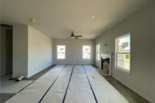 1712 Man-O-War Dr, Hope Mills, NC 28348 - Photo 7