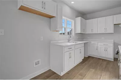 1712 Man O War Drive, Hope Mills, NC 28348 - Photo 19