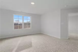 1712 Man-O-War Dr, Hope Mills, NC 28348 - Photo 25