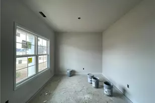 1712 Man-O-War Dr, Hope Mills, NC 28348 - Photo 3