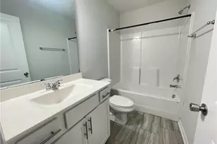 4923 Southern Magnolia Dr, Raleigh, NC 27604 - Photo 5