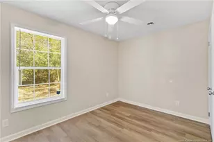 316 Edens Ave, Lumberton, NC 28358 - Photo 23