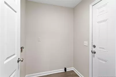 316 Edens Avenue, Lumberton, NC 28358 - Photo 5