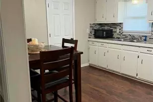 634 Dallas Rd, Lumberton, NC 28358 - Photo 7