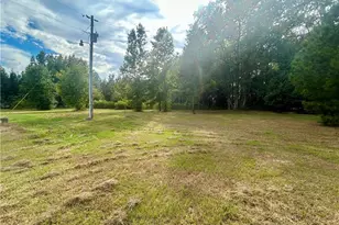 634 Dallas Rd, Lumberton, NC 28358 - Photo 27