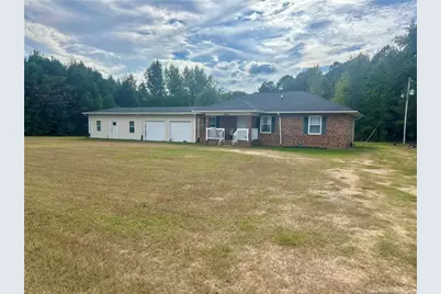 634 Dallas Road, Lumberton, NC 28358 - Photo 3