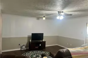 634 Dallas Rd, Lumberton, NC 28358 - Photo 13