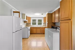 21480 Jane Shaw Rd, Wagram, NC 28396 - Photo 11