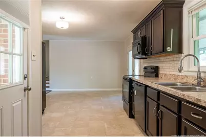 709 Rodie Avenue, Fayetteville, NC 28304 - Photo 7