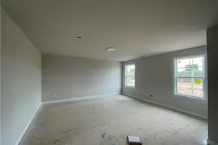 1728 Man-O-War Dr, Hope Mills, NC 28348 - Photo 5