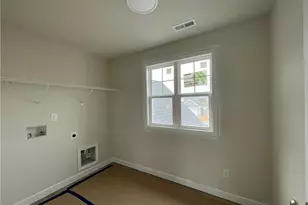 1728 Man-O-War Dr, Hope Mills, NC 28348 - Photo 7