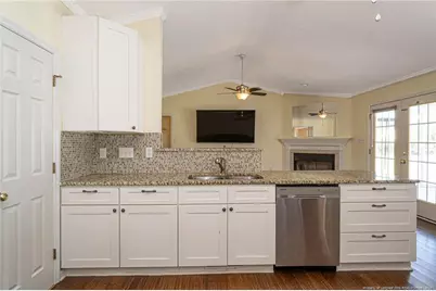 5700 Trotter Court, Hope Mills, NC 28348 - Photo 15