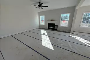 611 Cresswell Moor Wy, Fayetteville, NC 28311 - Photo 9