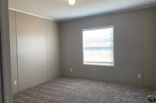 28 Bermuda Dr, Saint Pauls, NC 28384 - Photo 9