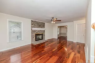 2043 Plantation Dr, Sanford, NC 27330 - Photo 5