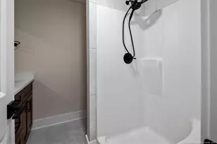 3729 Riverhill Dr, Fayetteville, NC 28306 - Photo 41