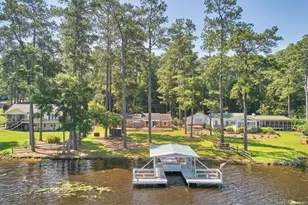 26 S Lakeshore Dr S, Whispering Pines, NC 28327 - Photo 23