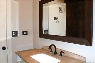 309 W 26th St, Lumberton, NC 28358 - Photo 21