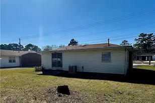 805 Glensford Dr, Fayetteville, NC 28314 - Photo 19