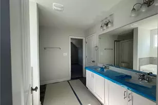 1732 Man-O-War Dr, Hope Mills, NC 28348 - Photo 9