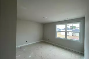 1736 Man-O-War Dr, Hope Mills, NC 28348 - Photo 9