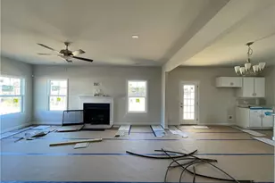 1736 Man-O-War Dr, Hope Mills, NC 28348 - Photo 5