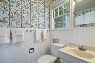 1610 Twin Oak Dr, Fayetteville, NC 28305 - Photo 37