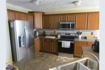 115 Besley Court, Raeford, NC 28376 - Photo 7