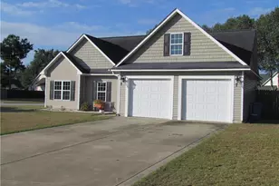 115 Besley Ct, Raeford, NC 28376 - Photo 3