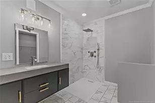 205 Pinecrest Dr, Fayetteville, NC 28305 - Photo 19