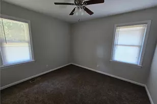 4617 Belford Rd, Fayetteville, NC 28314 - Photo 15